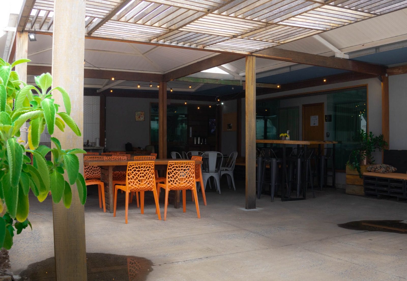 Espaço Gourmet no rooftop da Future Place Coworking preparado para um evento